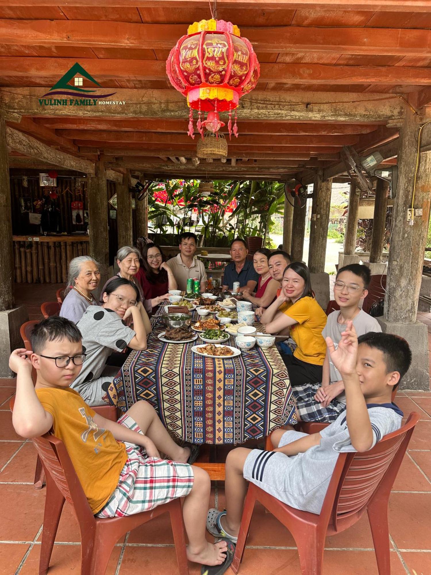 VuLinh Family Homestay Yen Binh Exterior foto